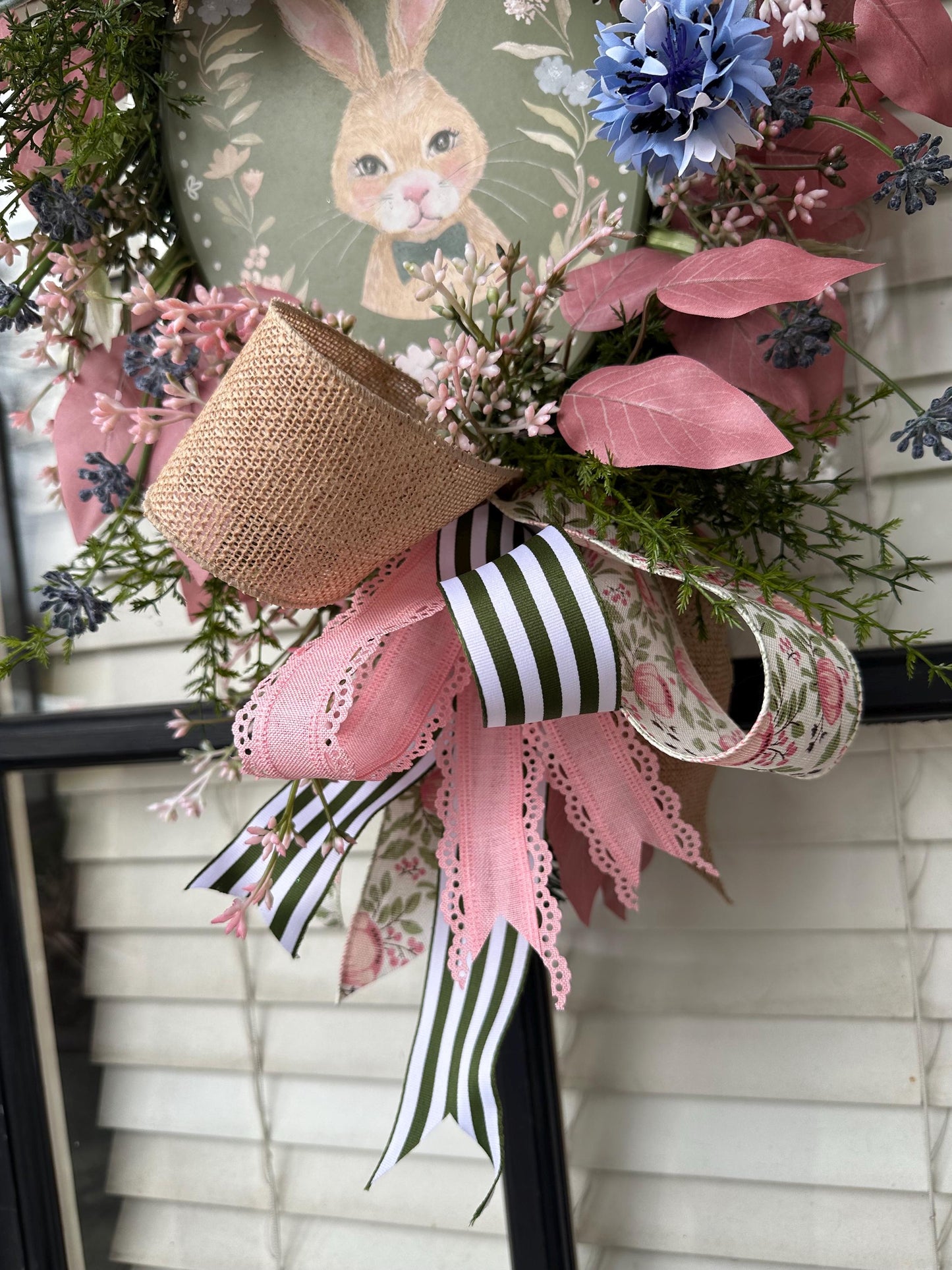 Sweet Oval Bunny Swag