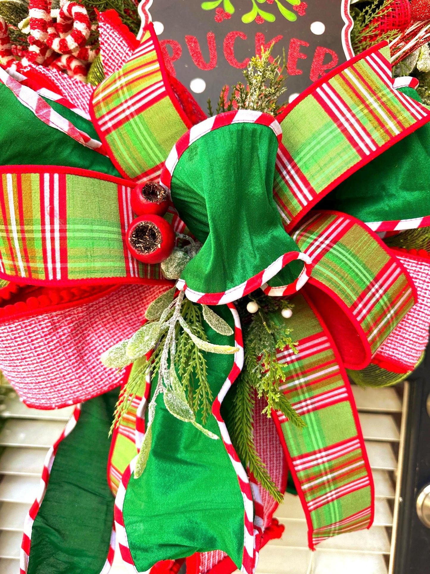 Kiss Kiss “Pucker Up” Christmas Wreath